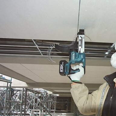 Makita DFR550ZX1 juostinis gipso suktuvas (18 V LI-ION, BE AKUMULIATORIŲ IR KROVIKLIO)