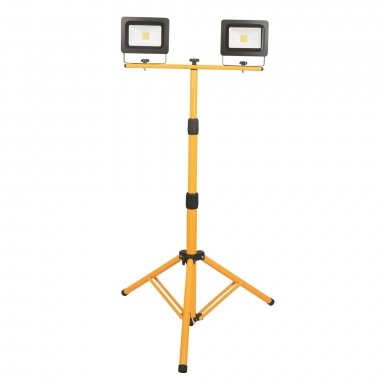 ACUMA LED prožektorius dvigubas  2x30W ant stovo (345505)