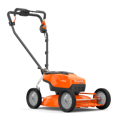 Akumuliatorinė vejapjovė „Husqvarna LB 448i” Akumuliatorinė vejapjovė „Husqvarna LB 448i”