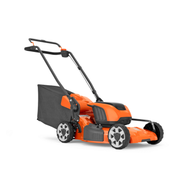 Akumuliatorinė vejapjovė „Husqvarna LC 251i” Akumuliatorinė vejapjovė „Husqvarna LC 251i”