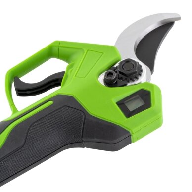 Akumuliatorinės šakų žirklės „ProCraft ES32Li” 2 Akumuliatorinės šakų žirklės „ProCraft ES32Li” 2