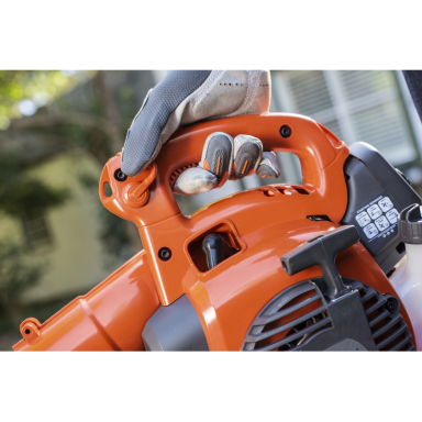 Benzininis lapų pūstuvas Husqvarna 125B, 0.8kW