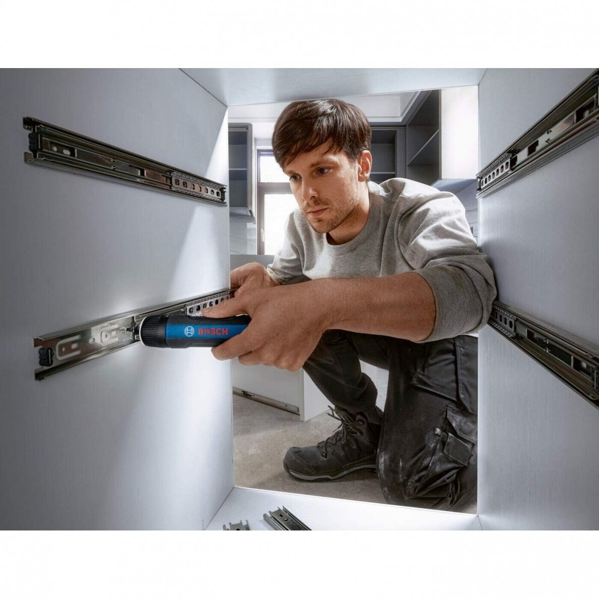 BOSCH GO (3-ČIOS KARTOS) PROFESSIONAL AKUMULIATORININIS SUKTUVAS ATSUKTUVAS 1