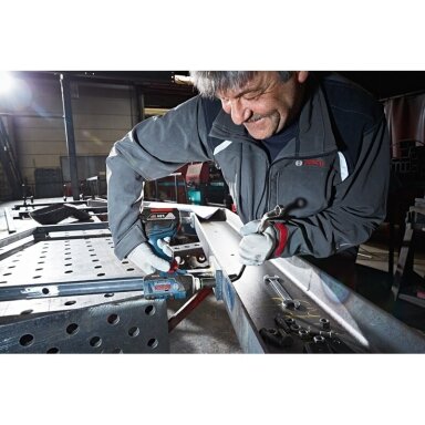 Bosch GDS 18V-300 PROFESSIONAL AKUMULIATORINIS VERŽLIASUKIS (18v be akumuliatorių ir kroviklio)