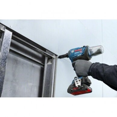 Bosch GRG 18V-16 C PROFESIONAL Akumuliatorinis kniediklis LB (18V 2x4.0Ah ProC) 3 Bosch GRG 18V-16 C PROFESIONAL Akumuliatorinis kniediklis LB (18V 2x4.0Ah ProC) 3