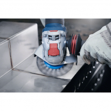 BOSCH nerūdijančio plieno šepetys "Heavy for Inox" 115mm 2 BOSCH nerūdijančio plieno šepetys "Heavy for Inox" 115mm 2