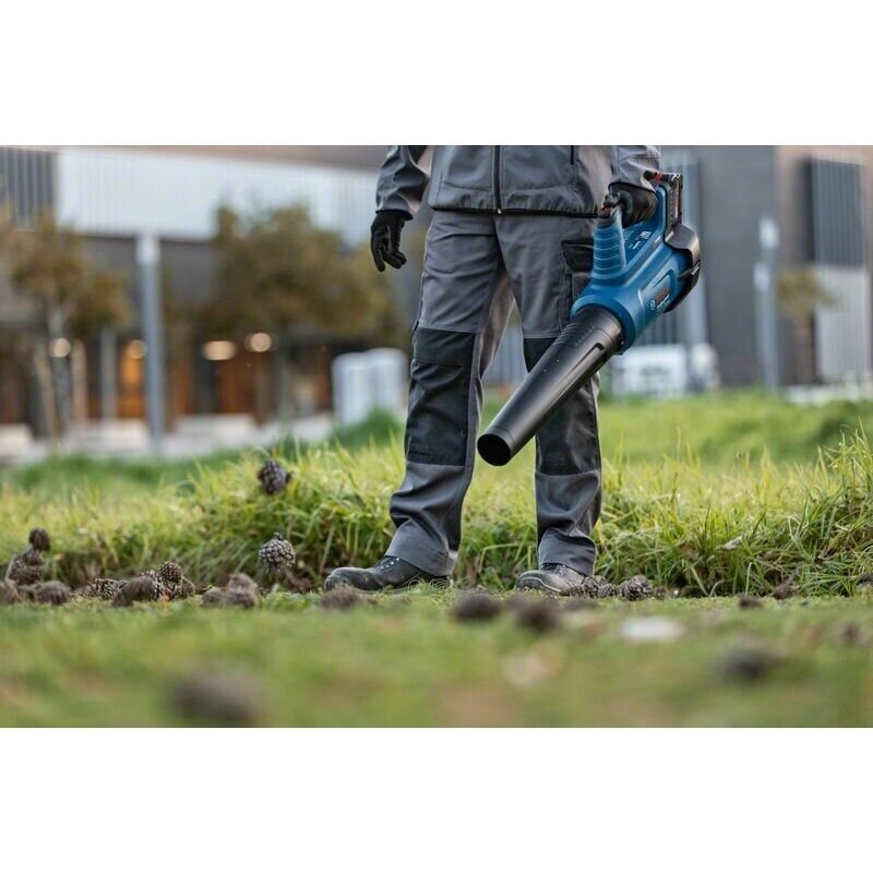 Bosch GBL 18V-750 PROFESSIONAL AKUMULIATORINIS PŪTIKLIS (18V be akumuliatorių ir kroviklio) 3 Bosch GBL 18V-750 PROFESSIONAL AKUMULIATORINIS PŪTIKLIS (18V be akumuliatorių ir kroviklio) 3
