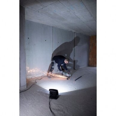 BRENNENSTUHL LED prožektorius, hibridinis, 6050MH/60W 18V, IP65 13 BRENNENSTUHL LED prožektorius, hibridinis, 6050MH/60W 18V, IP65 13