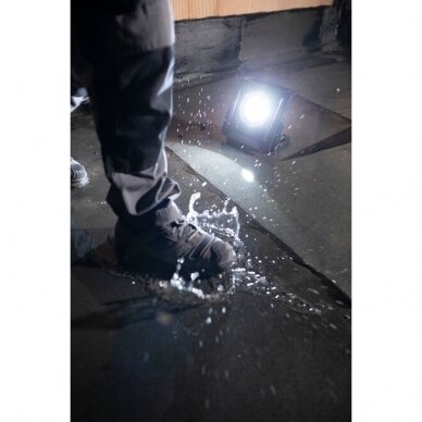 BRENNENSTUHL LED prožektorius, hibridinis, 6050MH/60W 18V, IP65 14 BRENNENSTUHL LED prožektorius, hibridinis, 6050MH/60W 18V, IP65 14
