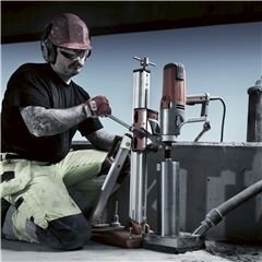 Elektrinis gręžtuvas Husqvarna DM 230 4 Elektrinis gręžtuvas Husqvarna DM 230 4