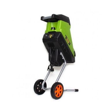 Elektrinis šakų smulkintuvas „ProCraft PSL2400" 3 Elektrinis šakų smulkintuvas „ProCraft PSL2400" 3
