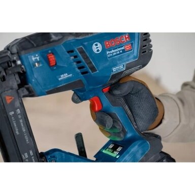 Kabių pistoletas Bosch GTH 18V-38 M Professional, 18 V (be akum. ir krov.) Kabių pistoletas Bosch GTH 18V-38 M Professional, 18 V (be akum. ir krov.)