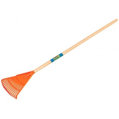 Lapų grėblys vaikams, 15 plastikinių dantukų, medinė rankena 107cm Truper® Lapų grėblys vaikams, 15 plastikinių dantukų, medinė rankena 107cm Truper®