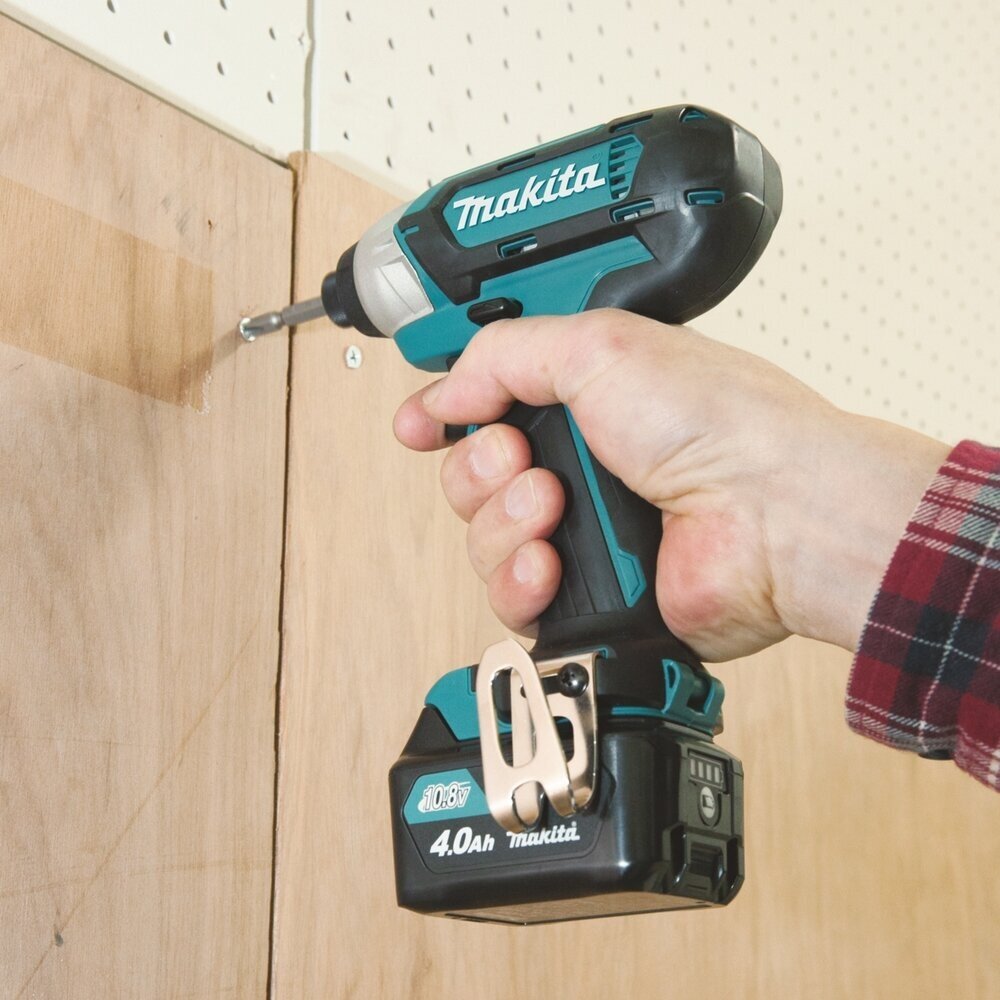 Makita TD110DZ Akumuliatorinis smūginis suktuvas (12V max be akumuliatorių ir pakrovėjo) 1 Makita TD110DZ Akumuliatorinis smūginis suktuvas (12V max be akumuliatorių ir pakrovėjo) 1