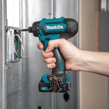 Makita DF033DWAE akumuliatorinis gręžtuvas (12V MAX, 2x2,0 Ah Li-ion) Makita DF033DWAE akumuliatorinis gręžtuvas (12V MAX, 2x2,0 Ah Li-ion)