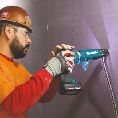 Makita DFS452TJX2 Akumuliatorinis suktuvas su automatinio sukimo galva (18V 2x5,0Ah) Makita DFS452TJX2 Akumuliatorinis suktuvas su automatinio sukimo galva (18V 2x5,0Ah)