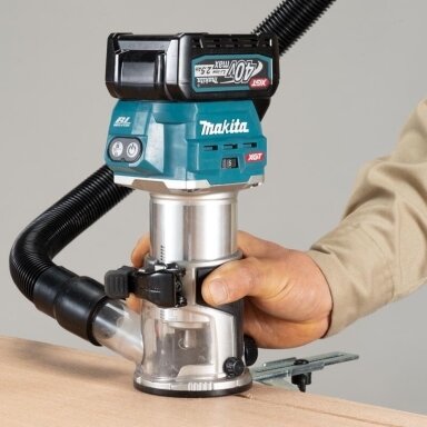 Makita RT001GZ11 Akumuliatorinis frezeris XGT ® (40V be akumuliatorių ir kroviklio) Makita RT001GZ11 Akumuliatorinis frezeris XGT ® (40V be akumuliatorių ir kroviklio)