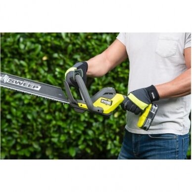 ONE+ AKUMULIATORINĖS GYVATVORIŲ ŽIRKLĖS 18V Ryobi RY18HT55A-0 1