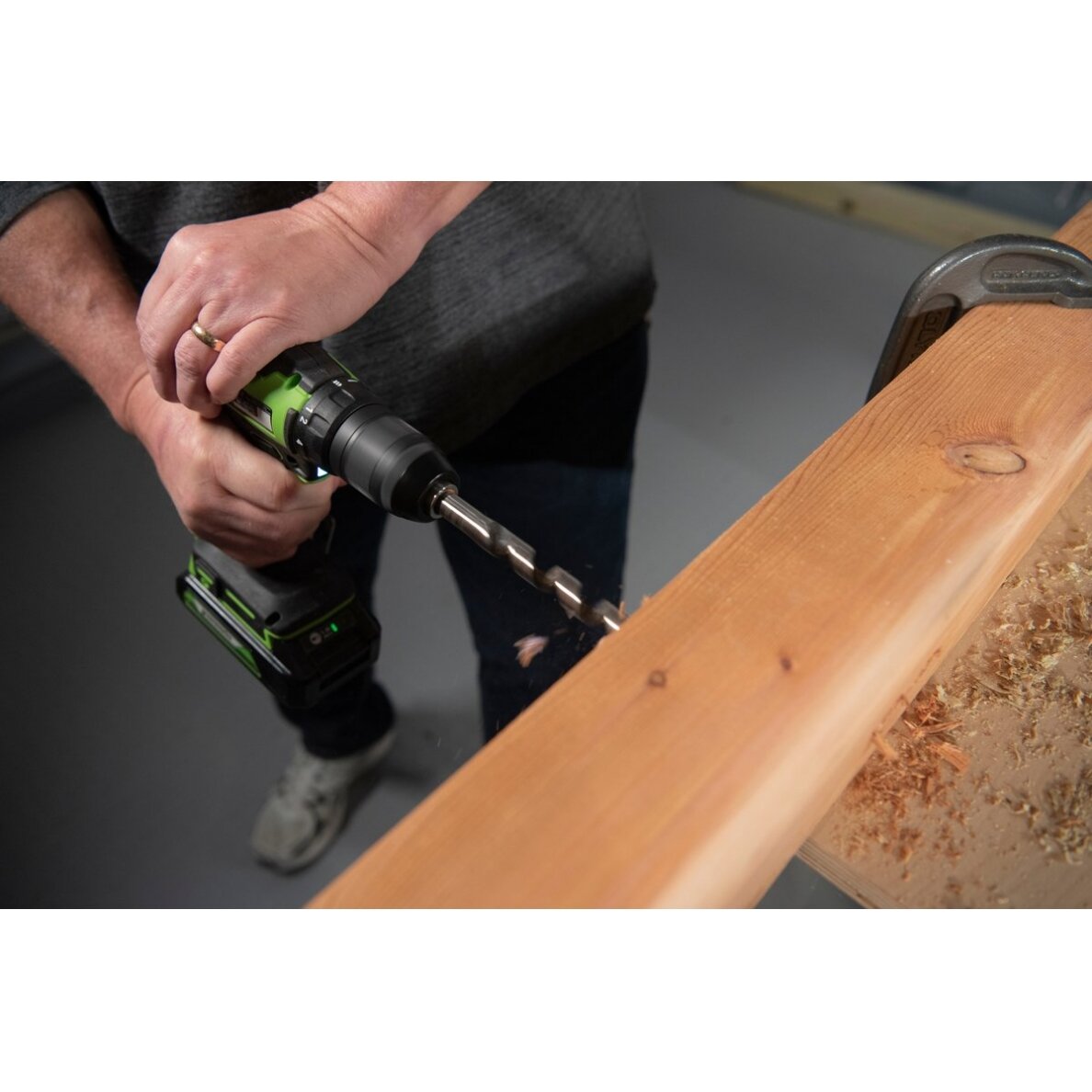 Greenworks GD24DD35 SUKTUVAS/GRĘŽTUVAS (24V be akumuliatorių ir kroviklio) 12