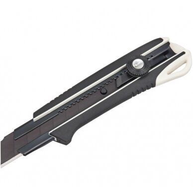 Sustiprintas gumuotas peilis laužomomis 25mm geležtėmis, fiksuojasi ratuko pagalba Tajima DORA Black blade