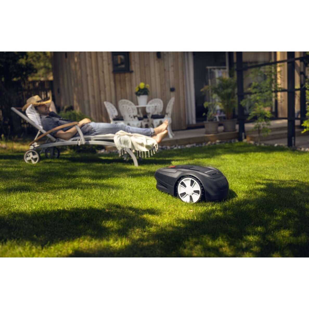 Greenworks OPTIMOW4 VEJOS PJOVIMO ROBOTAS (iki 450 m2 ploto, vejoms) 3