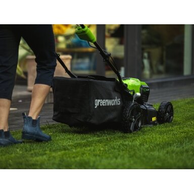 Greenworks GD40LM46SPK4 VEJAPJOVĖ SAVAEIGĖ 46cm (40V su 4Ah akumuliatoriumi ir krovikliu) Greenworks GD40LM46SPK4 VEJAPJOVĖ SAVAEIGĖ 46cm (40V su 4Ah akumuliatoriumi ir krovikliu)